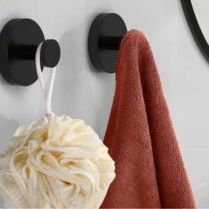 Shower Sponge Hooks Matte Black Two Piece Set